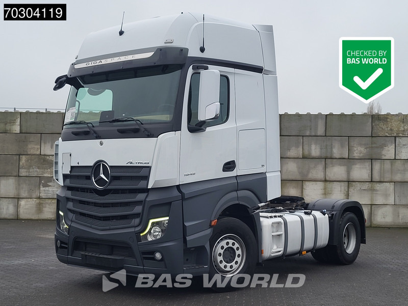 Mercedes-Benz Actros 1845 4X2 GigaSpace Hydraulik - شاحنة جرار: صور 1 Mercedes-Benz Actros 1845 4X2 GigaSpace Hydraulik - شاحنة جرار: صور 1