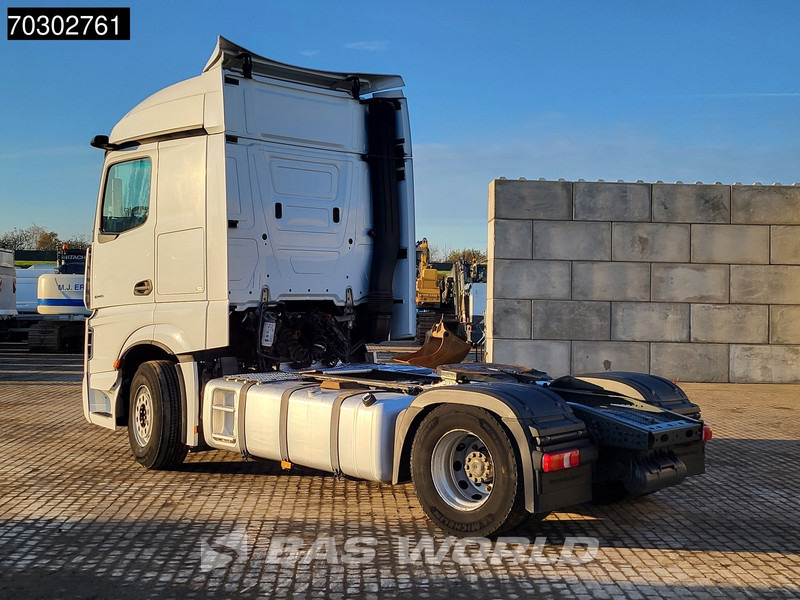 Mercedes-Benz Actros 1845 4X2 StreamSpace 2xTanks MirrorCam Standklima - شاحنة جرار: صور 2 Mercedes-Benz Actros 1845 4X2 StreamSpace 2xTanks MirrorCam Standklima - شاحنة جرار: صور 2
