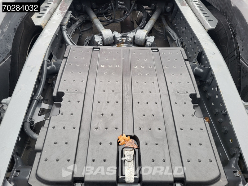 شاحنة جرار Mercedes-Benz Actros 1845 Actros 4X2 BigSpace 2xTanks MirrorCam Euro 6: صور 15 شاحنة جرار Mercedes-Benz Actros 1845 Actros 4X2 BigSpace 2xTanks MirrorCam Euro 6: صور 15