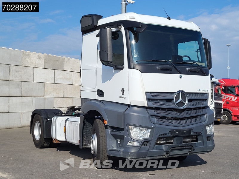 Mercedes-Benz Actros 1845 Actros 4X2 Retarder Euro 6 - شاحنة جرار: صور 3 Mercedes-Benz Actros 1845 Actros 4X2 Retarder Euro 6 - شاحنة جرار: صور 3