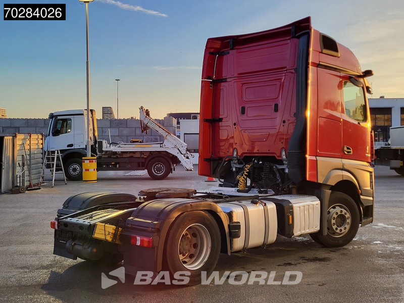 Mercedes-Benz Actros 1845 Actros 4X2 Smart tacho 2 - شاحنة جرار: صور 5 Mercedes-Benz Actros 1845 Actros 4X2 Smart tacho 2 - شاحنة جرار: صور 5