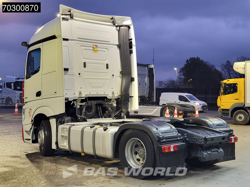Mercedes-Benz Actros 1848 4X2 StreamSpace Retarder 2xTanks - شاحنة جرار: صور 2 Mercedes-Benz Actros 1848 4X2 StreamSpace Retarder 2xTanks - شاحنة جرار: صور 2