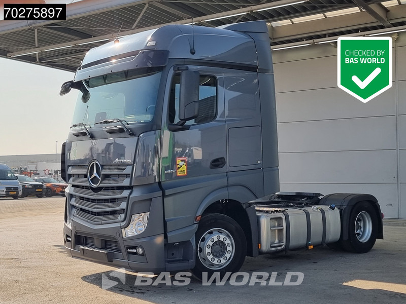 Mercedes-Benz Actros 1851 4X2 BigSpace 2x Tanks - شاحنة جرار: صور 1 Mercedes-Benz Actros 1851 4X2 BigSpace 2x Tanks - شاحنة جرار: صور 1