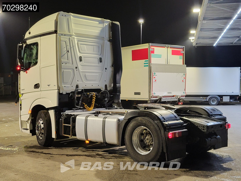Mercedes-Benz Actros 1942 4X2 StreamSpace PTO - شاحنة جرار: صور 2 Mercedes-Benz Actros 1942 4X2 StreamSpace PTO - شاحنة جرار: صور 2