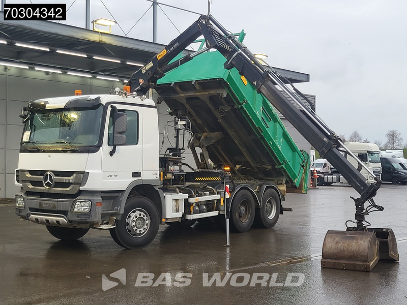 Mercedes-Benz Actros 2646 Actros 6X4 HIAB 122 BS-2 HIDUO Crane Kran 3-way tipper Big-Axle Euro 5 - قلابات, شاحنة كرين: صور 2 Mercedes-Benz Actros 2646 Actros 6X4 HIAB 122 BS-2 HIDUO Crane Kran 3-way tipper Big-Axle Euro 5 - قلابات, شاحنة كرين: صور 2