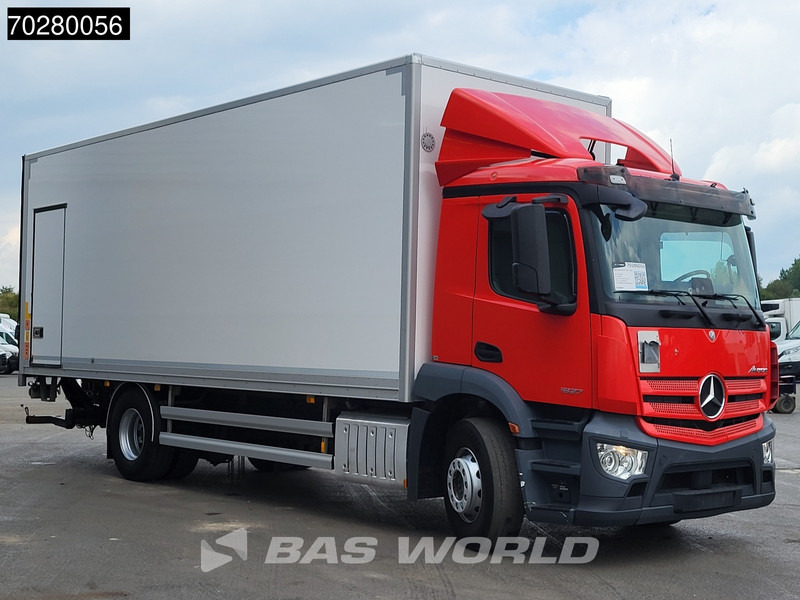 Mercedes-Benz Antos 1827 4X2 19tonner 2000kg Ladebordwand Automatic Euro 6 - بصندوق مغلق شاحنة: صور 5 Mercedes-Benz Antos 1827 4X2 19tonner 2000kg Ladebordwand Automatic Euro 6 - بصندوق مغلق شاحنة: صور 5