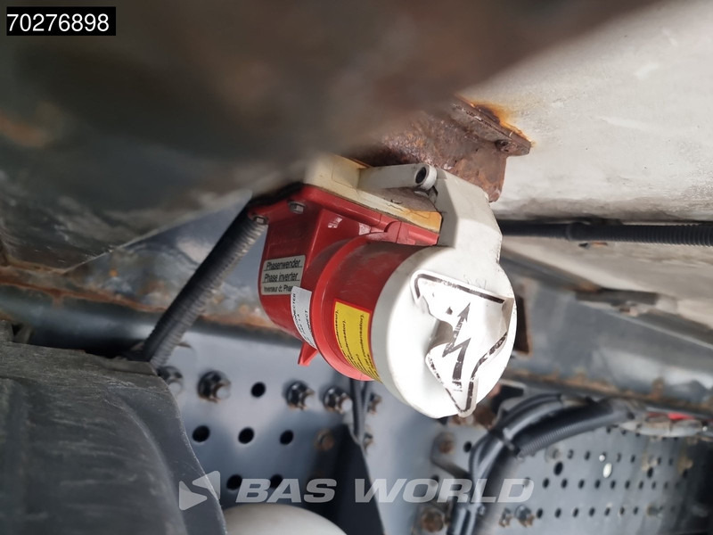 مبردة شاحنة Mercedes-Benz Antos 2746 6X2 Carrier Supra 1250 Silent Mt ladebordwand Lift+Lenkachse Euro 6: صور 9 مبردة شاحنة Mercedes-Benz Antos 2746 6X2 Carrier Supra 1250 Silent Mt ladebordwand Lift+Lenkachse Euro 6: صور 9