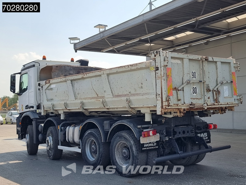 Mercedes-Benz Arocs 3240 8X4 12m3 3-Side Tipper Automatic Euro 6 - قلابات: صور 2 Mercedes-Benz Arocs 3240 8X4 12m3 3-Side Tipper Automatic Euro 6 - قلابات: صور 2