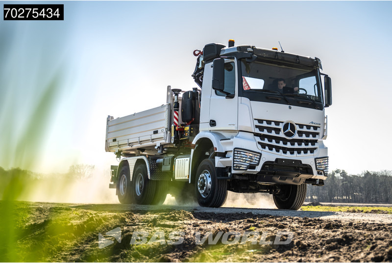 Mercedes-Benz Arocs 3348 6X6 Fassi F255A.2.24 xe-dynamic Kran Dreiseitenkipper Navi Euro 6 - قلابات, شاحنة كرين: صور 5 Mercedes-Benz Arocs 3348 6X6 Fassi F255A.2.24 xe-dynamic Kran Dreiseitenkipper Navi Euro 6 - قلابات, شاحنة كرين: صور 5