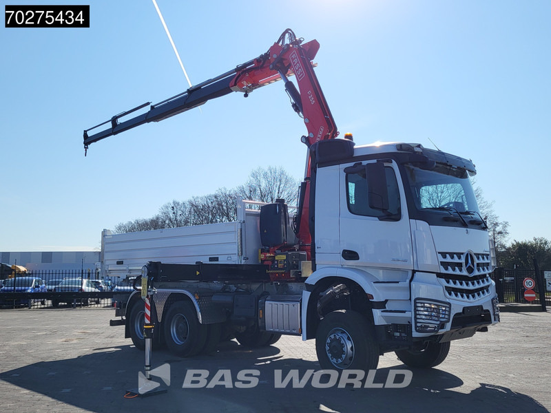 Mercedes-Benz Arocs 3348 6X6 NEW Fassi F255A.2.24 Kran Crane 3-way tipper Navi Euro 6 - قلابات, شاحنة كرين: صور 5 Mercedes-Benz Arocs 3348 6X6 NEW Fassi F255A.2.24 Kran Crane 3-way tipper Navi Euro 6 - قلابات, شاحنة كرين: صور 5