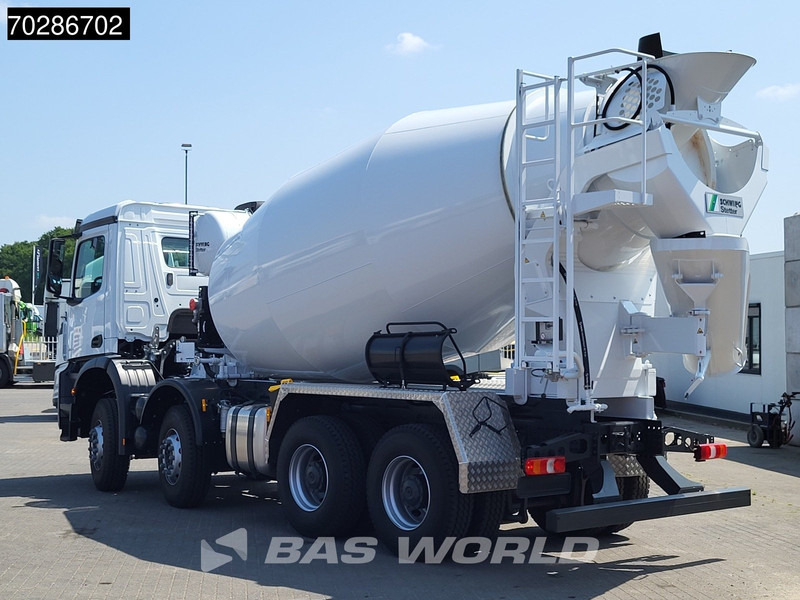 Mercedes-Benz Arocs 4145 8X4 NEW! 10m3 Schwing Stetter Mixer Manual Big-Axle Steel suspension Euro 3 - شاحنة خلاطة خرسانة: صور 2 Mercedes-Benz Arocs 4145 8X4 NEW! 10m3 Schwing Stetter Mixer Manual Big-Axle Steel suspension Euro 3 - شاحنة خلاطة خرسانة: صور 2