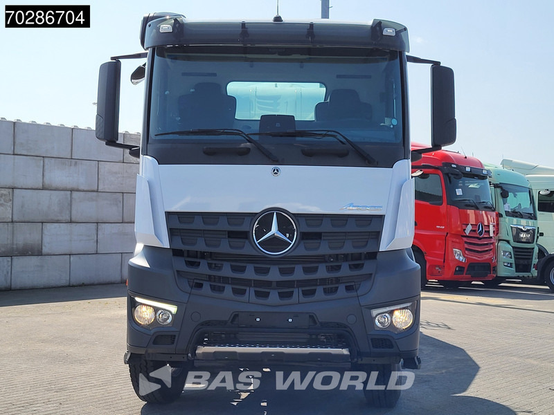 Mercedes-Benz Arocs 4245 8X4 NEW! 13m3 Schwing Stetter mixer Big-Axle Manual Euro 3 - شاحنة خلاطة خرسانة: صور 5 Mercedes-Benz Arocs 4245 8X4 NEW! 13m3 Schwing Stetter mixer Big-Axle Manual Euro 3 - شاحنة خلاطة خرسانة: صور 5