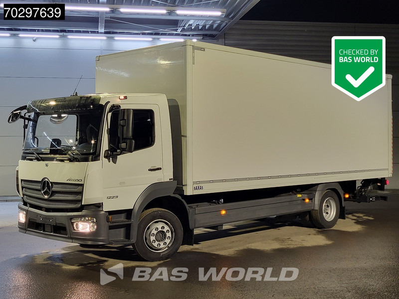 Mercedes-Benz Atego 1223 4X2 12tonner Automatic 1500kg Ladebordwand Euro 6 - بصندوق مغلق شاحنة: صور 1 Mercedes-Benz Atego 1223 4X2 12tonner Automatic 1500kg Ladebordwand Euro 6 - بصندوق مغلق شاحنة: صور 1