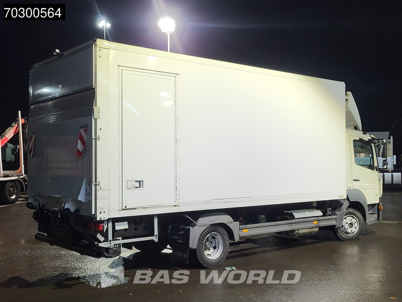 Mercedes-Benz Atego 818 4X2 8tonner 1500kg Ladebordwand Automatic Euro 6 - بصندوق مغلق شاحنة: صور 5 Mercedes-Benz Atego 818 4X2 8tonner 1500kg Ladebordwand Automatic Euro 6 - بصندوق مغلق شاحنة: صور 5