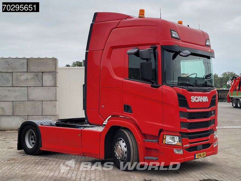 Scania R450 R 4X2 NL-Truck Retarder LED Euro 6 - شاحنة جرار: صور 3 Scania R450 R 4X2 NL-Truck Retarder LED Euro 6 - شاحنة جرار: صور 3