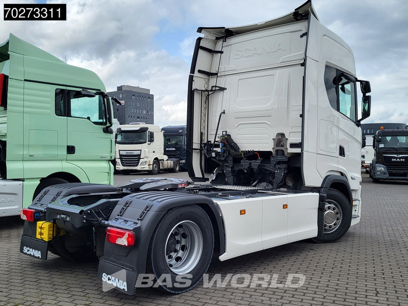 Scania S460 4X2 NEW! Retarder 2x Tanks ACC Navi Standklima - شاحنة جرار: صور 3 Scania S460 4X2 NEW! Retarder 2x Tanks ACC Navi Standklima - شاحنة جرار: صور 3