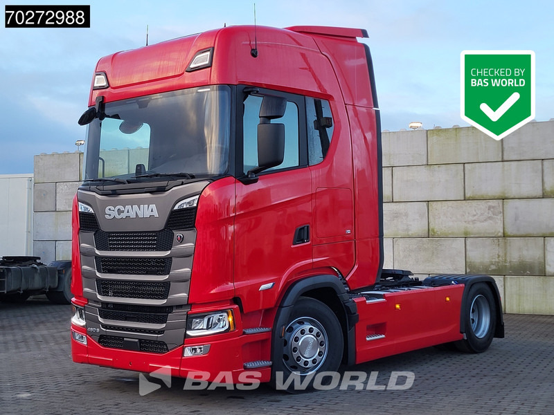 Scania S460 4X2 NEW! Retarder ACC Navi Standklima 2X Tanks - شاحنة جرار: صور 1 Scania S460 4X2 NEW! Retarder ACC Navi Standklima 2X Tanks - شاحنة جرار: صور 1