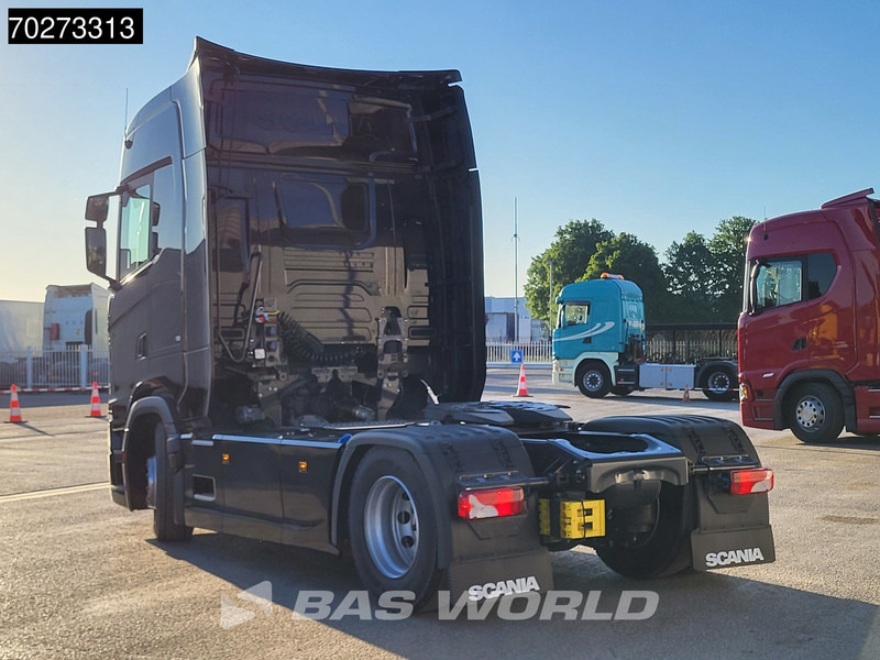 Scania S460 4X2 NEW! Retarder ACC Navi Standklima 2X Tanks - شاحنة جرار: صور 2 Scania S460 4X2 NEW! Retarder ACC Navi Standklima 2X Tanks - شاحنة جرار: صور 2