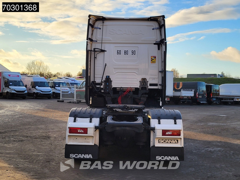 Scania S520 4X2 Retarder Full-Air 2xTanks Leder Standklima - شاحنة جرار: صور 3 Scania S520 4X2 Retarder Full-Air 2xTanks Leder Standklima - شاحنة جرار: صور 3