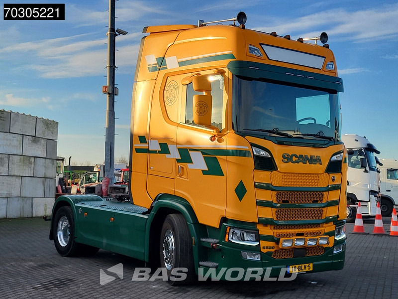 Scania S520 S 4X2 NL-Truck Full-Air Retarder 2xTanks Alcoa's Leder - شاحنة جرار: صور 3 Scania S520 S 4X2 NL-Truck Full-Air Retarder 2xTanks Alcoa's Leder - شاحنة جرار: صور 3