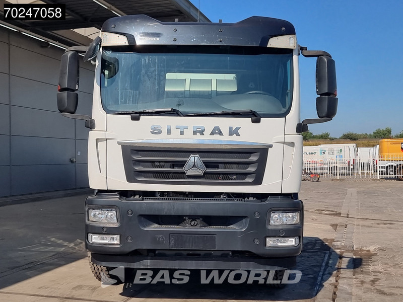 Sitrak G5 350 8X4 8m3 Liebherr Mixer Big-Axle Steelsuspension - شاحنة خلاطة خرسانة: صور 5 Sitrak G5 350 8X4 8m3 Liebherr Mixer Big-Axle Steelsuspension - شاحنة خلاطة خرسانة: صور 5
