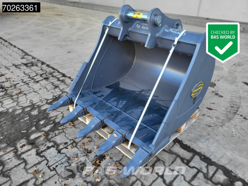 Strickland 13T - ملحقات: صور 1 Strickland 13T - ملحقات: صور 1