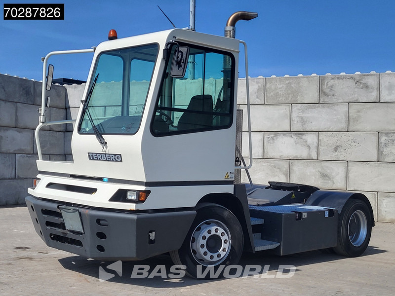 Terberg YT 182 4X2 NL-Truck Big-Axle Hebesattel Drumbrakes - جرارات صالات المطارات: صور 2 Terberg YT 182 4X2 NL-Truck Big-Axle Hebesattel Drumbrakes - جرارات صالات المطارات: صور 2