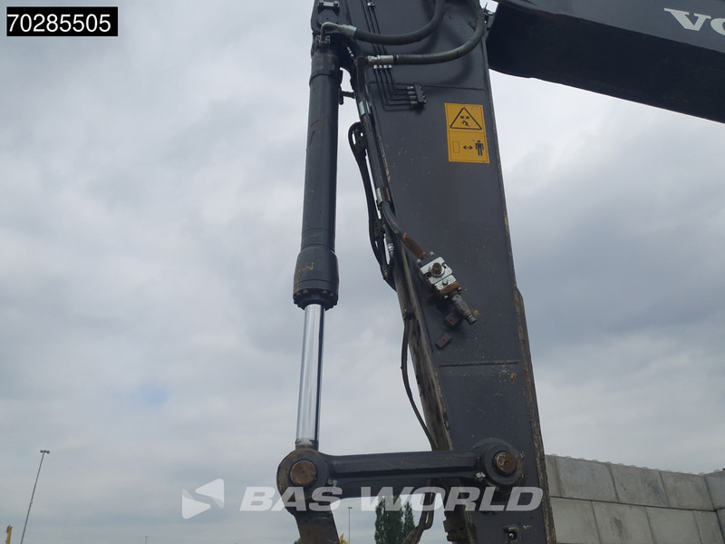 حفارات زحافة Volvo EC220 E L Select: صور 11 حفارات زحافة Volvo EC220 E L Select: صور 11