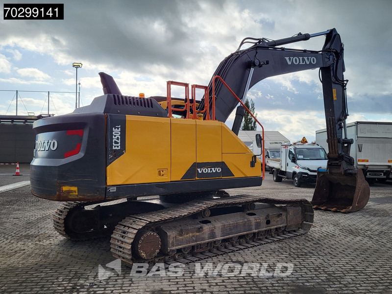 Volvo EC250 E L - حفارات زحافة: صور 5 Volvo EC250 E L - حفارات زحافة: صور 5