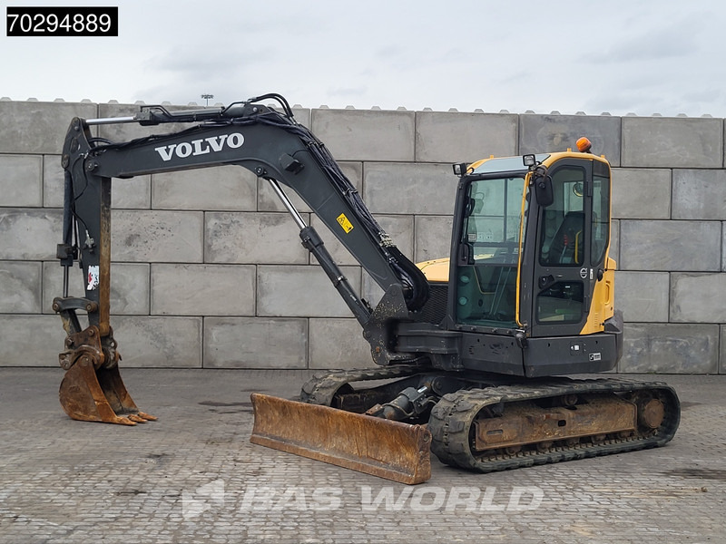 Volvo ECR88 D A/C - حفارة مصغرة: صور 2 Volvo ECR88 D A/C - حفارة مصغرة: صور 2
