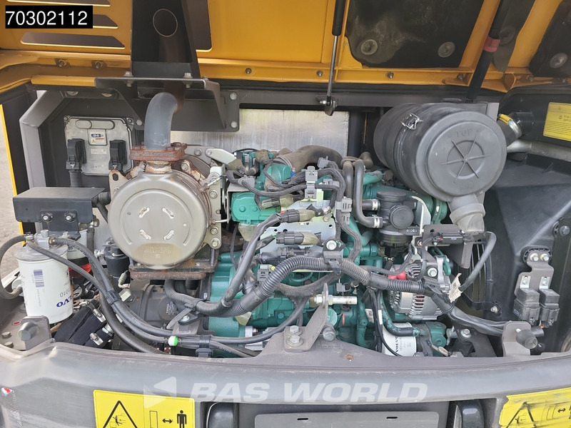 حفارة على عجلات Volvo EW60 E EW60E: صور 14 حفارة على عجلات Volvo EW60 E EW60E: صور 14