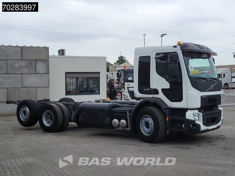 Volvo FE 320 FE 6X2 Retarder 2xTanks CNG Euro 6 - الشاسيه شاحنة: صور 3 Volvo FE 320 FE 6X2 Retarder 2xTanks CNG Euro 6 - الشاسيه شاحنة: صور 3