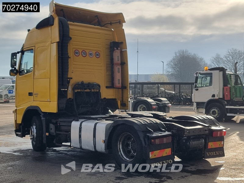 Volvo FH 420 898 4X2 2xTanks Xenon Euro 5 - شاحنة جرار: صور 2 Volvo FH 420 898 4X2 2xTanks Xenon Euro 5 - شاحنة جرار: صور 2