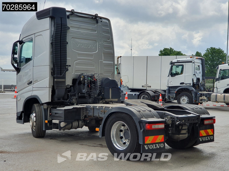 Volvo FH 420 FH 4X2 Globetrotter Alcoa LED ACC Euro 6 - شاحنة جرار: صور 2 Volvo FH 420 FH 4X2 Globetrotter Alcoa LED ACC Euro 6 - شاحنة جرار: صور 2