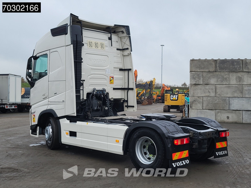 Volvo FH 460 4X2 VEB+ 2xTanks TC I-ParkCool - شاحنة جرار: صور 2 Volvo FH 460 4X2 VEB+ 2xTanks TC I-ParkCool - شاحنة جرار: صور 2