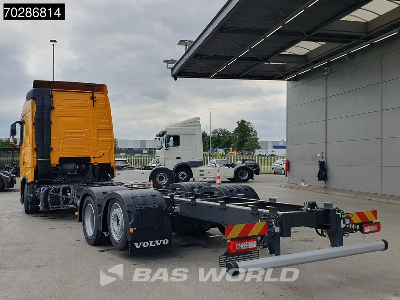 Volvo FH 460 6X2 NEW chassis! Full air Suspension Lift-Axle Navi ACC LED Euro 6 - الشاسيه شاحنة: صور 2 Volvo FH 460 6X2 NEW chassis! Full air Suspension Lift-Axle Navi ACC LED Euro 6 - الشاسيه شاحنة: صور 2