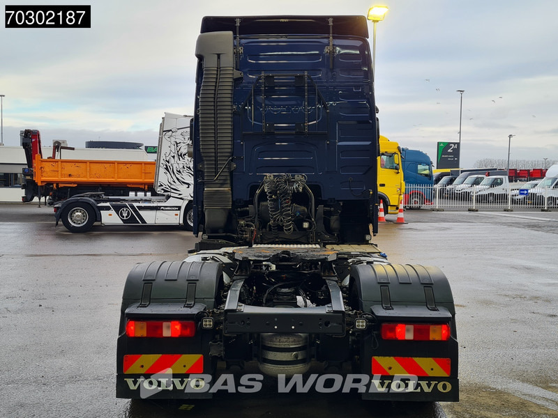 Volvo FH 460 FH 4X2 Chassis L! VEB+ 2xTanks - شاحنة جرار: صور 3 Volvo FH 460 FH 4X2 Chassis L! VEB+ 2xTanks - شاحنة جرار: صور 3