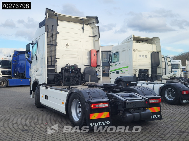 Volvo FH 500 4X2 Globetrotter VEB+ 2x Tanks I-ParkCool Euro 6 - شاحنة جرار: صور 2 Volvo FH 500 4X2 Globetrotter VEB+ 2x Tanks I-ParkCool Euro 6 - شاحنة جرار: صور 2