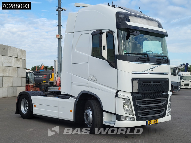 Volvo FH 500 4X2 NL-Truck XL 2xTanks I-ParkCool VEB+ Xenon - شاحنة جرار: صور 3 Volvo FH 500 4X2 NL-Truck XL 2xTanks I-ParkCool VEB+ Xenon - شاحنة جرار: صور 3