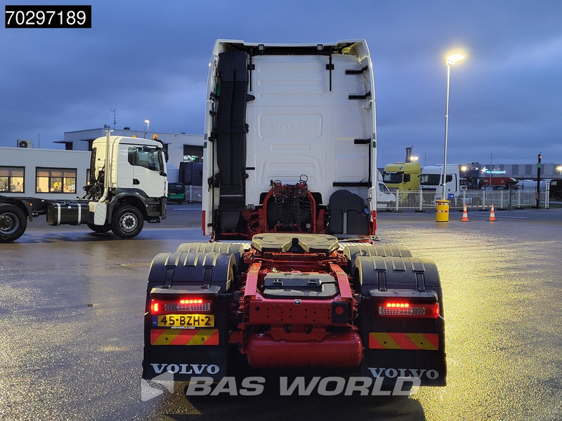 Volvo FH 540 FH 6X2 NL-Truck XL Retarder Full-Air Liftachse Alcoa's Leder - شاحنة جرار: صور 3 Volvo FH 540 FH 6X2 NL-Truck XL Retarder Full-Air Liftachse Alcoa's Leder - شاحنة جرار: صور 3
