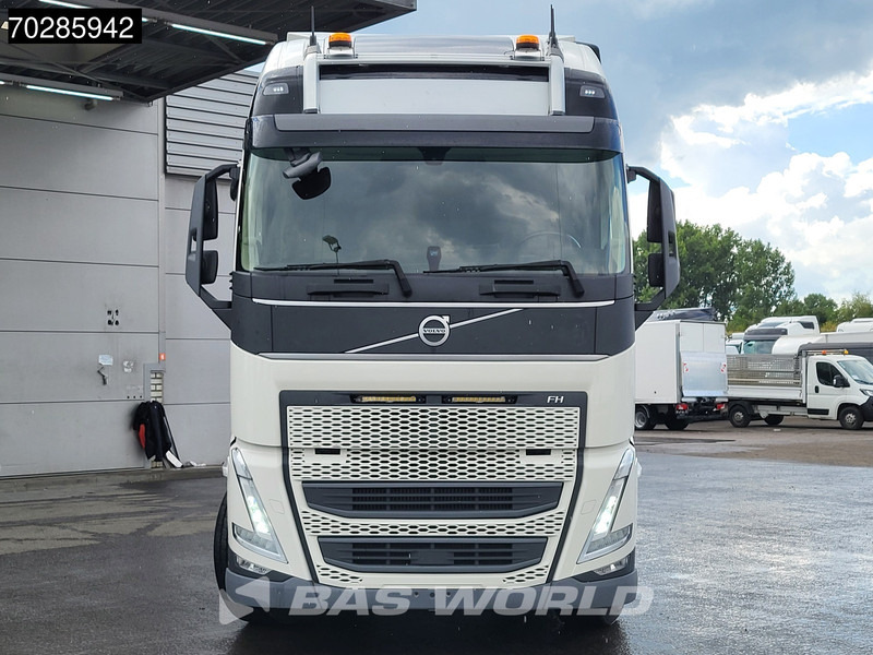 شاحنة جرار Volvo FH 540 FH 6X2 XL Retarder 2xTanks Liftachse Navi ACC LED Euro 6: صور 6