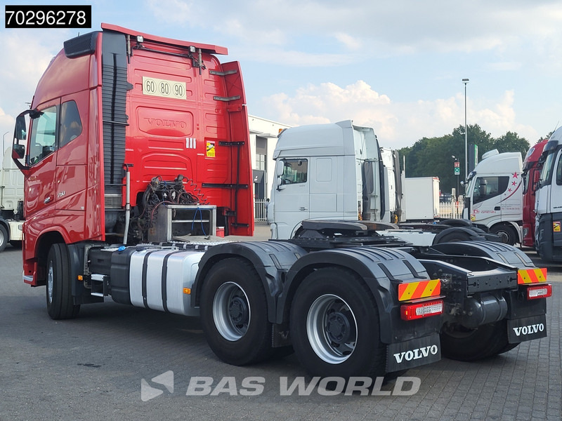 Volvo FH16 750 6X4 Full-Steel XL Retarder Big-Axle 2xTanks Euro 6 - شاحنة جرار: صور 2 Volvo FH16 750 6X4 Full-Steel XL Retarder Big-Axle 2xTanks Euro 6 - شاحنة جرار: صور 2