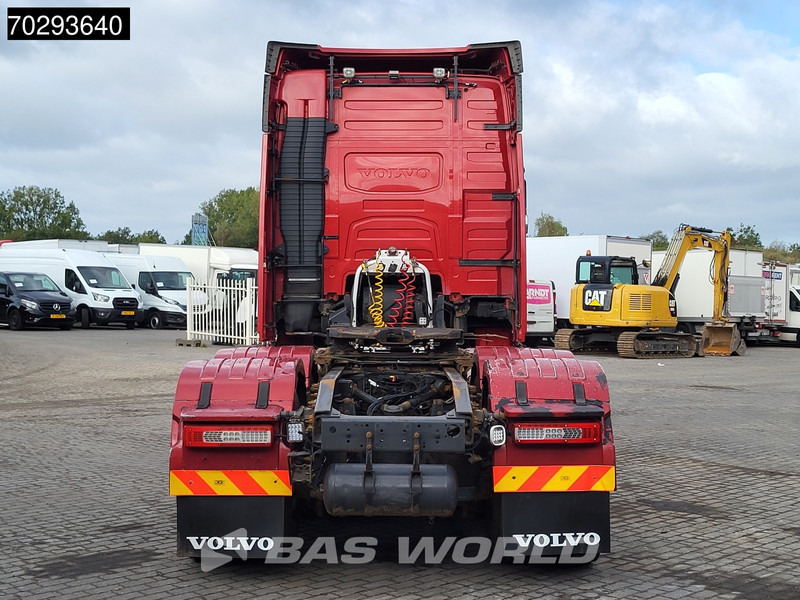 Volvo FH16 750 6X4 Retarder VEB+ Full-Air Liftachse Workremote Euro 6 - شاحنة جرار: صور 3 Volvo FH16 750 6X4 Retarder VEB+ Full-Air Liftachse Workremote Euro 6 - شاحنة جرار: صور 3