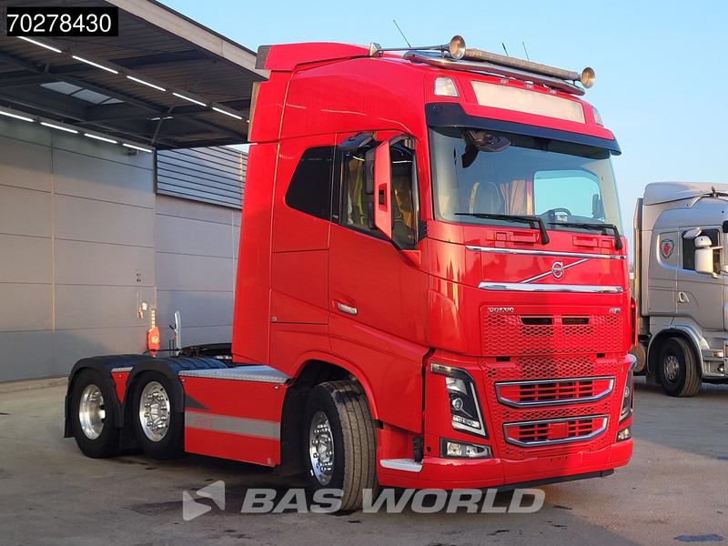 Volvo FH16 750 FH16 6X2 Special-Interior Full-Air Work-Remote Dynamic Steering Alcoa ACC Xenon - شاحنة جرار: صور 3 Volvo FH16 750 FH16 6X2 Special-Interior Full-Air Work-Remote Dynamic Steering Alcoa ACC Xenon - شاحنة جرار: صور 3