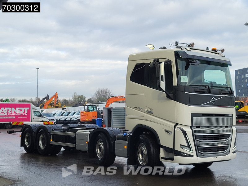 Volvo FH16 750 FH16 8X4 NEW 8x4 chassis! Air suspension Big-Axle Automatic VEB+ Euro 6 - الشاسيه شاحنة: صور 3 Volvo FH16 750 FH16 8X4 NEW 8x4 chassis! Air suspension Big-Axle Automatic VEB+ Euro 6 - الشاسيه شاحنة: صور 3