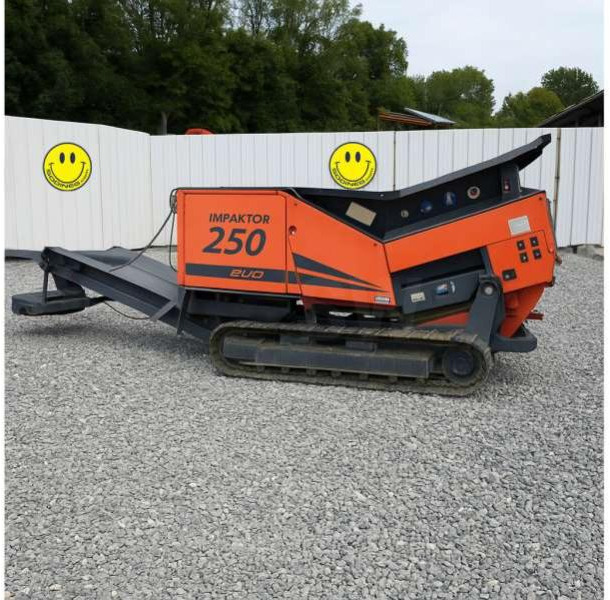 ARJES IMPAKTOR 250 EVO + crible embarqué - ملحقات: صور 1 ARJES IMPAKTOR 250 EVO + crible embarqué - ملحقات: صور 1