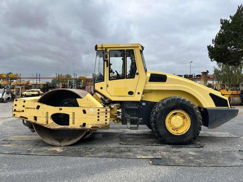 Bomag BW219DH4 - مدحلة المختلطة: صور 4 Bomag BW219DH4 - مدحلة المختلطة: صور 4