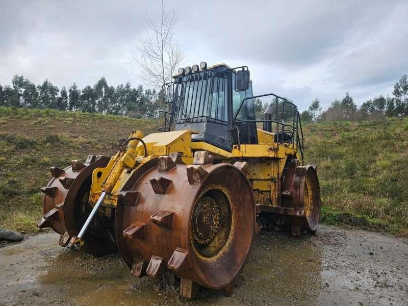 Caterpillar 826GII - مدماج: صور 2 Caterpillar 826GII - مدماج: صور 2