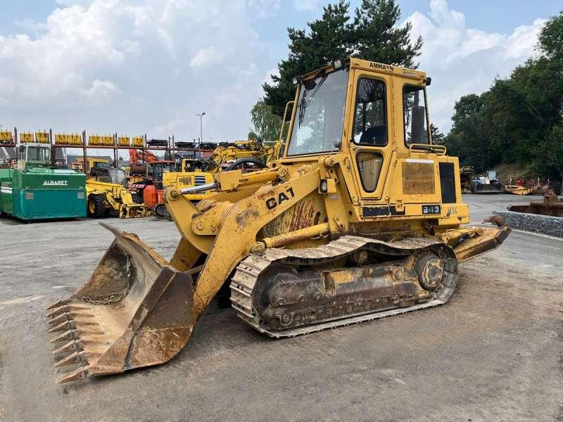 Caterpillar 943 - اللودر المجنزر: صور 3 Caterpillar 943 - اللودر المجنزر: صور 3