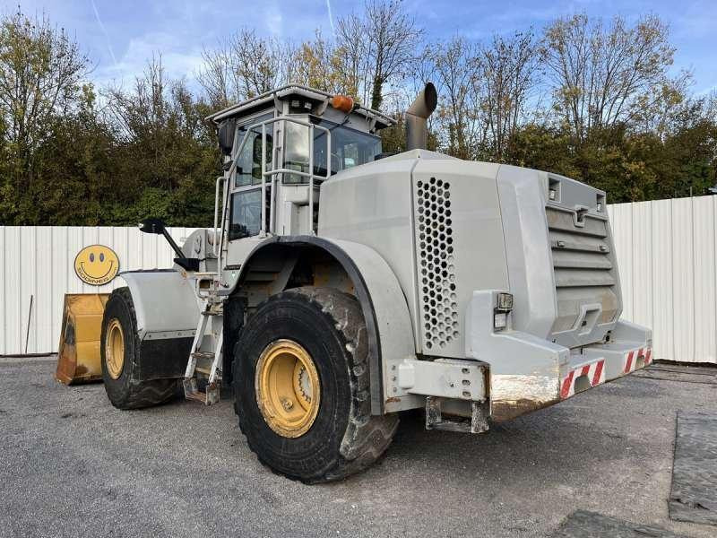 Caterpillar Chargeur sur Pneus 962K - اللودر بعجل: صور 4 Caterpillar Chargeur sur Pneus 962K - اللودر بعجل: صور 4